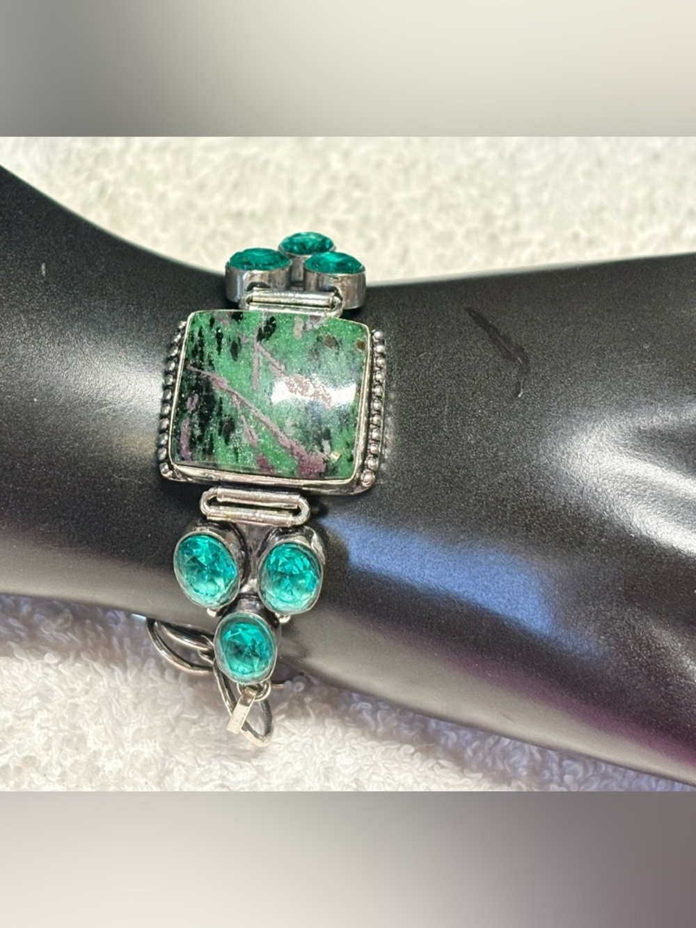 Ruby zoisite and green onyx Gemstone Sterling-Style Bracelet/Women’s Jewelry